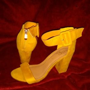 Rouge Helium Platform High Heel Sandals